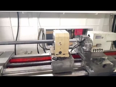 Δύο σπινδύλες CNC lathes