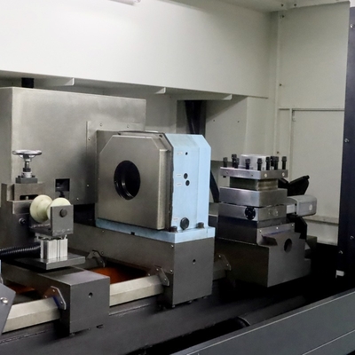 Δύο σπινδύλες CNC lathes μηχανή 5.5kW Ηλεκτρικός κινητήρας 380V